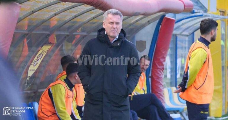 Juve Stabia, i convocati di Pochesci per il match col Francavilla