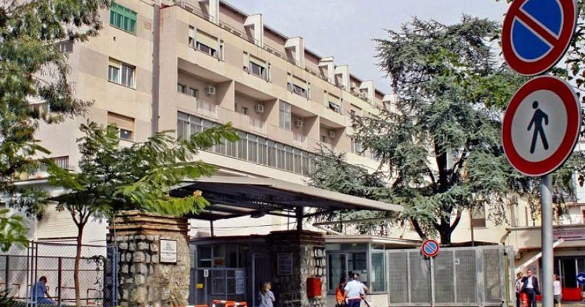 Ospedale San Leonardo, Castellammare di Stabia-min