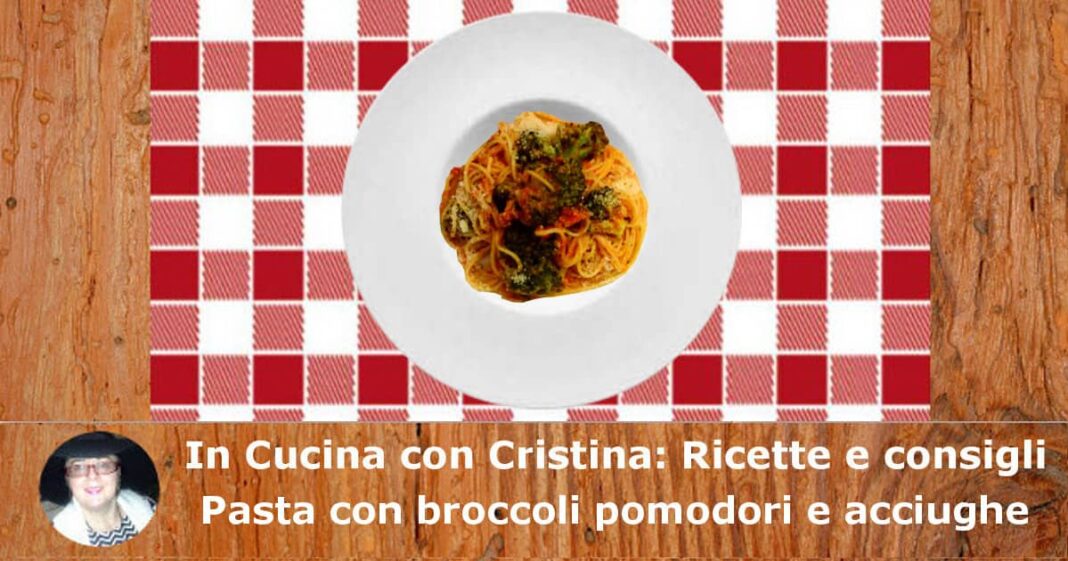 Pasta con broccoli pomodori e acciughe: la ricetta Pasta con broccoli pomodori e acciughe: la ricetta