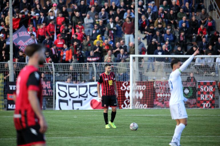 Sorrento-Paganese 2 a 2: è pari e spettacolo allo stadio Italia