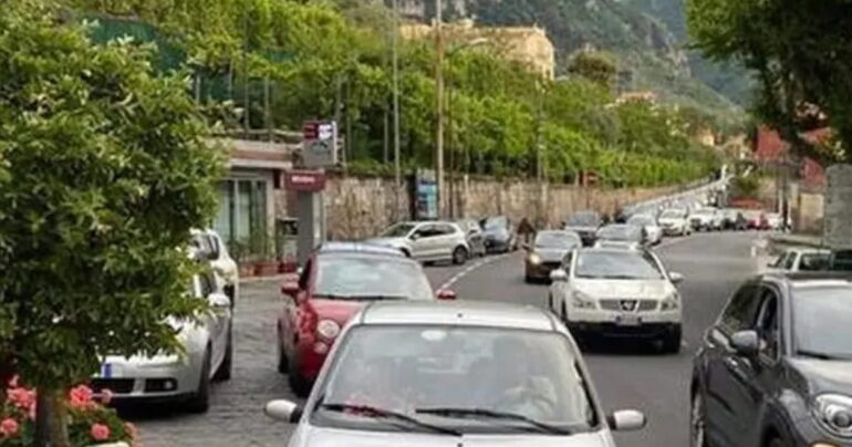 Targhe alterne in Penisola Sorrentina dal 8 Aprile