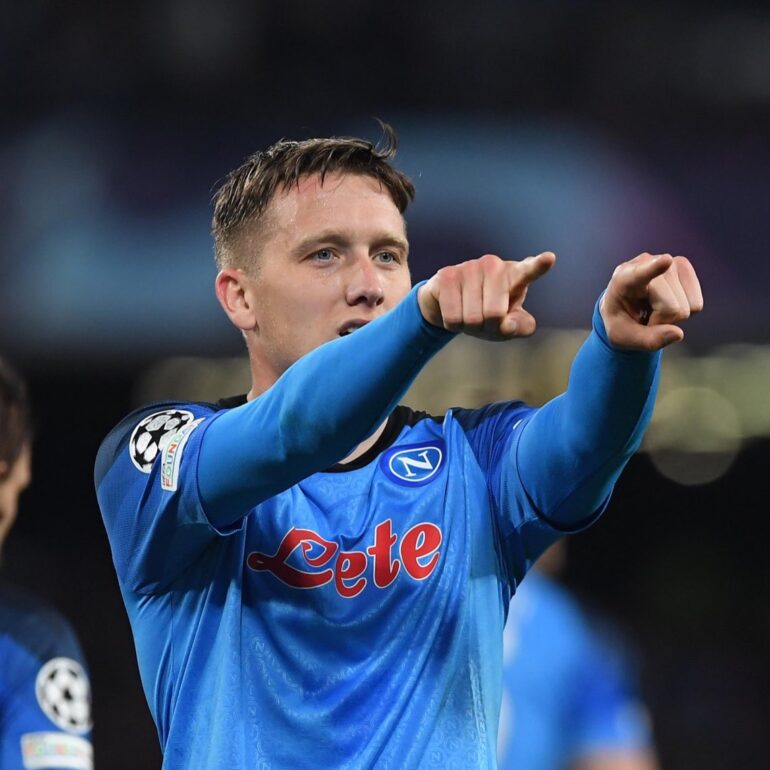 Napoli-Eintracht, che spettacolo! Gli azzurri scrivono la storia