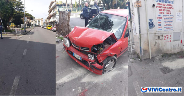 Castellammare di Stabia: scontro frontale tra 2 auto
