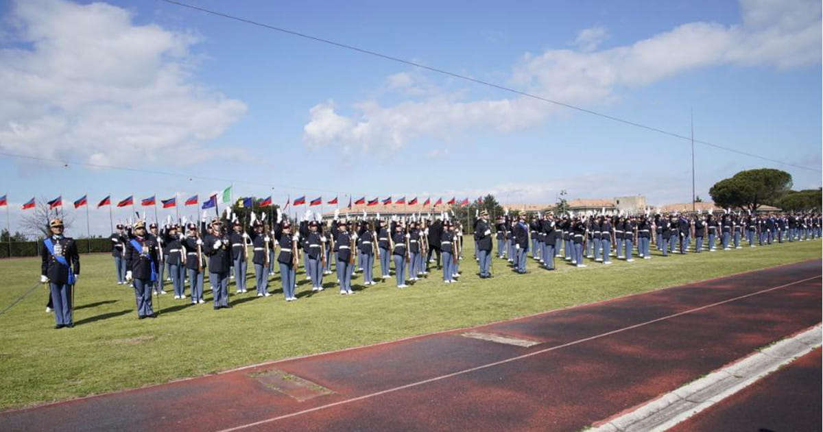 Giuramento del XXV Corso ‘Dovere’: 119 Allievi Marescialli giurano fedeltà alla Patria  - Vivicentro