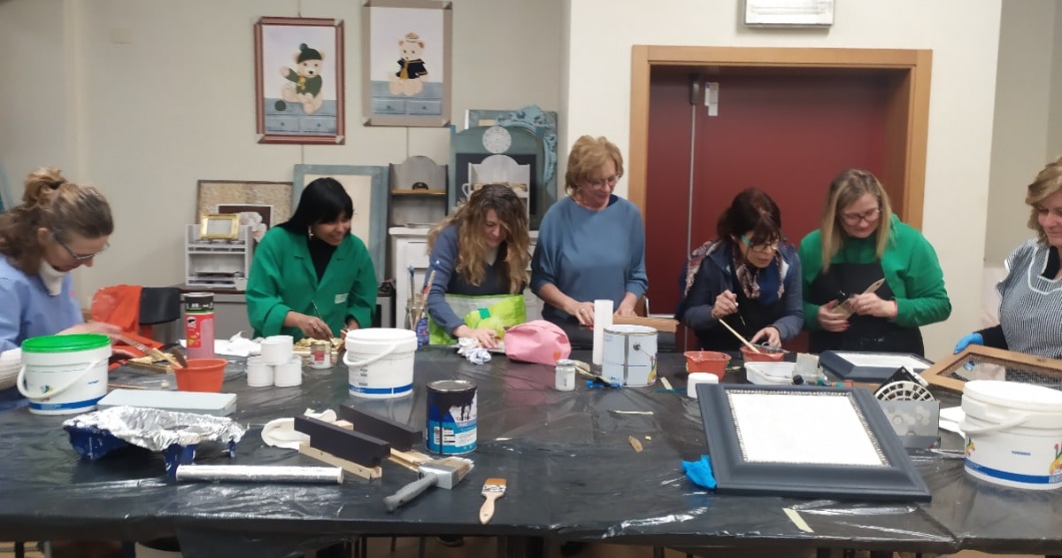 Corso di Decorazione del mobile alla Ricchino - Vivicentro