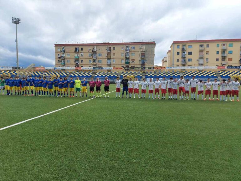Castellammare, al Menti la VI edizione dell’evento “Scuola e Legalità” dà il via al Torneo della Legalità