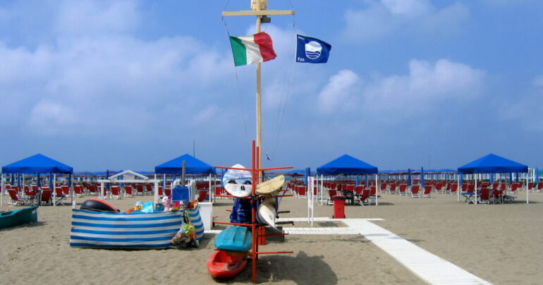 19 Bandiere Blu 2023 in Campania: 5 a Napoli