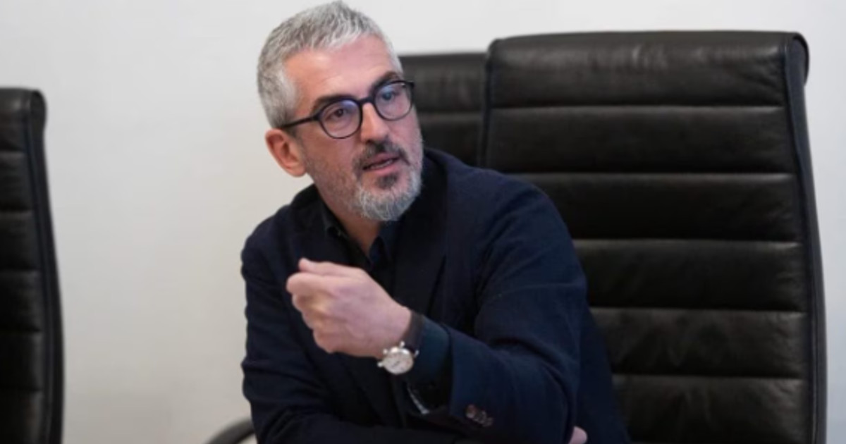 Mattia Palazzi, sindaco di Mantova (foto da Facebook)-min