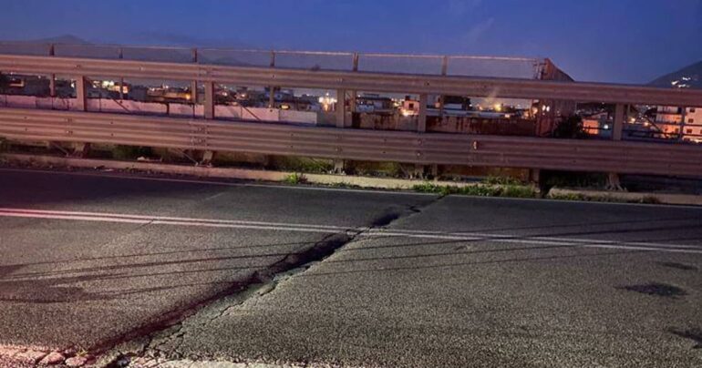 Traffico in tilt per la chiusura notturna del raccordo di Castellammare
