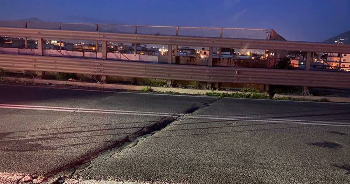 Traffico in tilt per la chiusura notturna del raccordo di Castellammare di Stabia-min