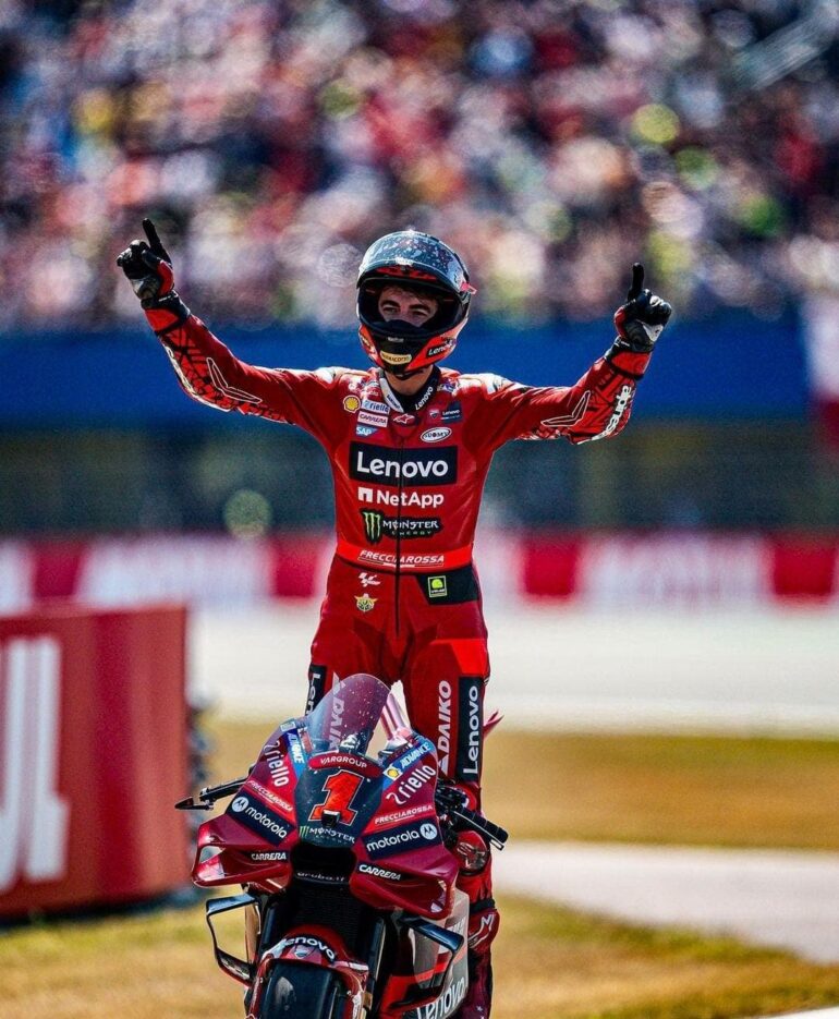 Gp Assen: Pecco Bagnaia torna alla vittoria e va in vacanza in solitaria