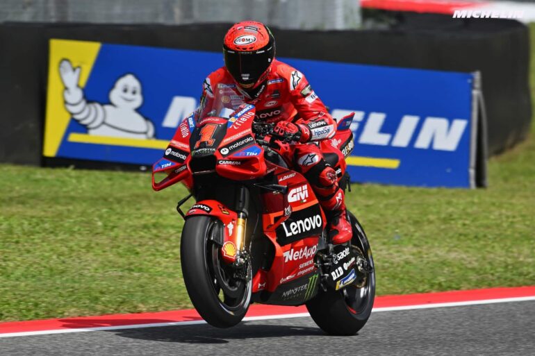 MotoGP, Sprint Mugello: super Pecco! Secondo Bezzecchi