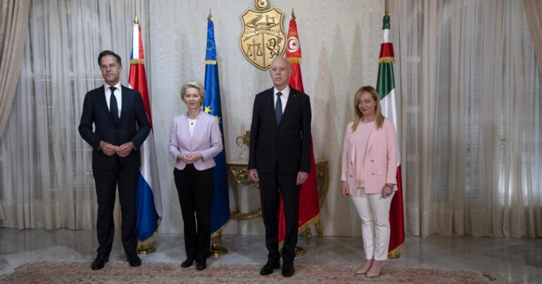 Missione in Tunisia della Meloni non risolve la crisi migratoria