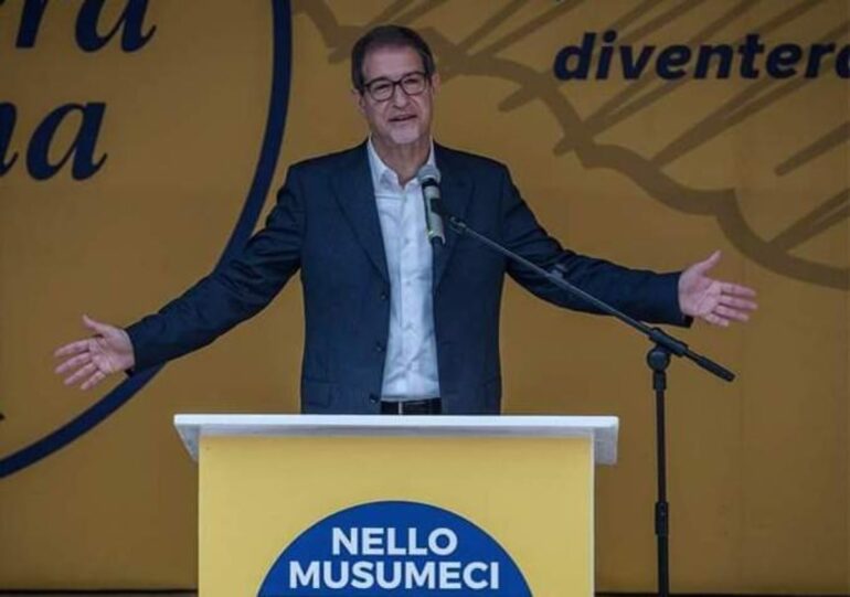 Ma chi si crede di essere questo ministro Musumeci?