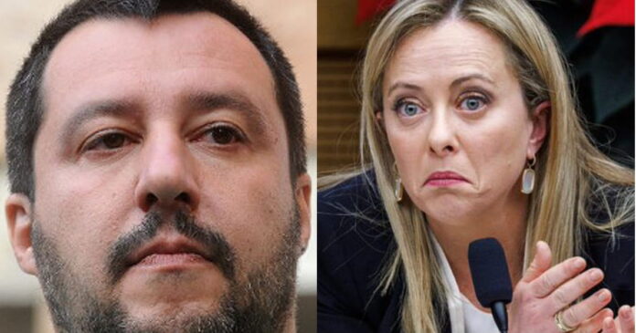 Sondaggi politici riflettono calo consensi per la premier italiana Meloni e il vice Salvini: contraddizione politica