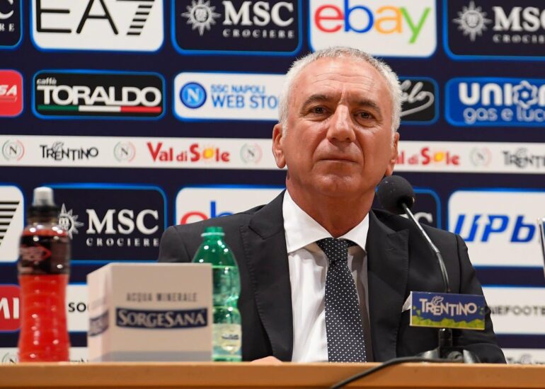 Napoli, si presenta il ds Meluso: “Carico per iniziare. Su Kim e Osimhen…”