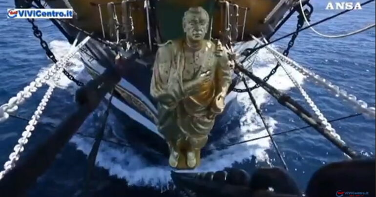 📢 Nave Vespucci solca i mari verso Dakar! ️ VIDEO