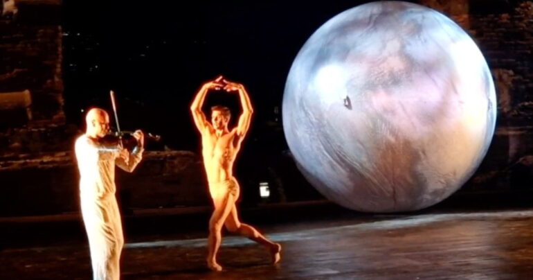 Grande successo per “Roberto Bolle and Friends” a Taormina