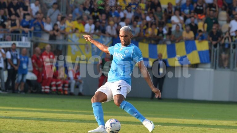 Napoli, brutte notizie per Garcia: si ferma Juan Jesus