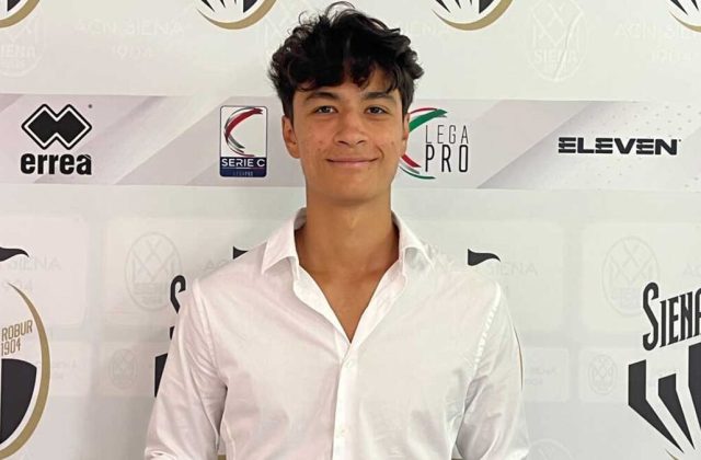 Juve Stabia, Leone si allena con il gruppo, ufficialità in arrivo. Altre trattative di mercato e suggestioni per le Vespe
