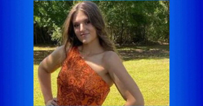 Megan Ebenroth, 17enne, muore a causa di un'infezione da ameba mangia-cervello