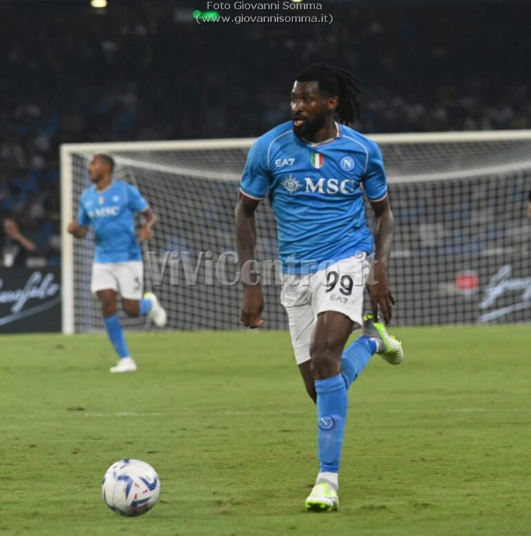 L’azzurro pensiero “ACALDO”: Il Napoli annichilisce la Fiorentina e mette pressione alla Dea e all’Inter