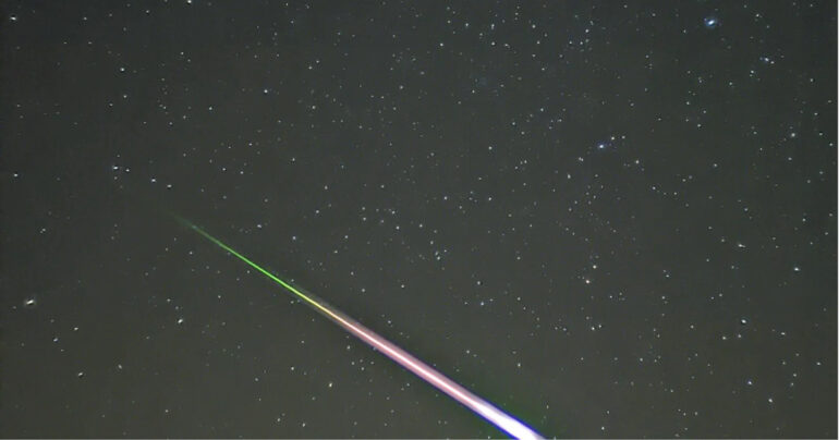 Spettacolo Celeste: le stelle cadenti. Le Perseidi Brillano!