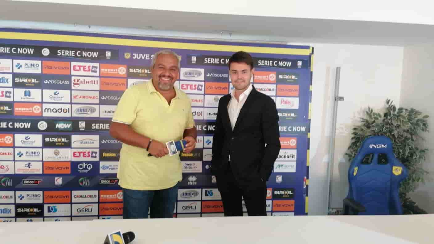 lovisa presentazione juve stabia