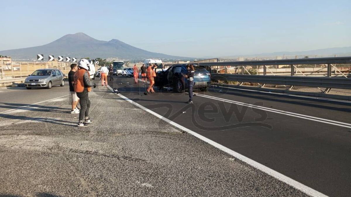 Incidente Mortale sul viadotto a Castellammare di Stabia