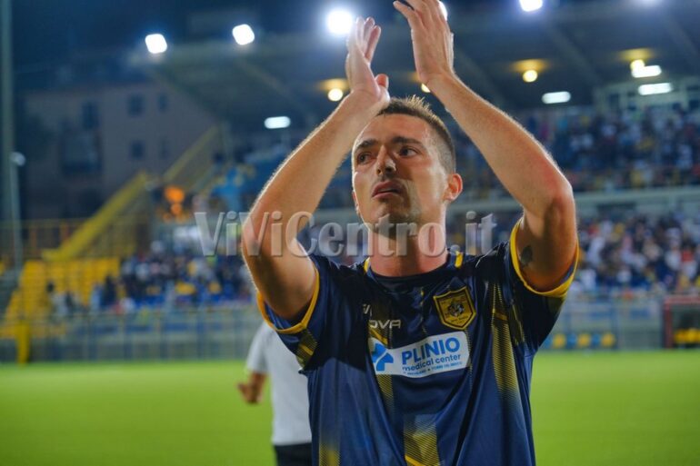 Juve Stabia, addio a Bachini: il difensore approda alla Spal