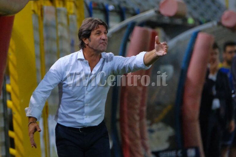 Rastelli e il suo Avellino, il primo vero flop stagionale – La Bastonatura