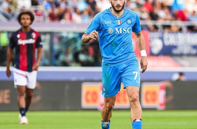 Bologna-Napoli 0-0, azzurri poco brillanti. E l’Inter si allontana