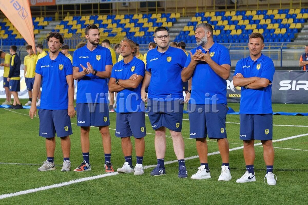 Avellino Presentazione Juve Stabia 2023-2024 (26) STAFF TECNICO 1200