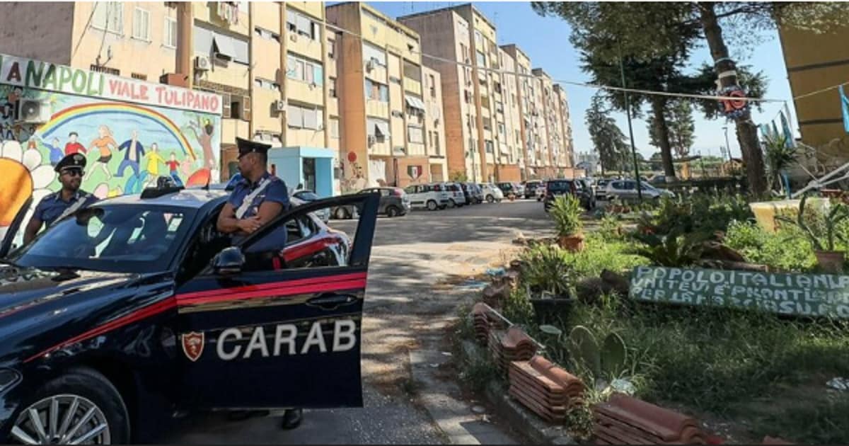 Stupri a Caivano e denunce inutili. Scopriamo i retroscena di un crimine che ha scosso la comunità.