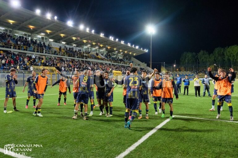 Taranto-Juve Stabia, vendita biglietti ospiti solo con Vespa Card