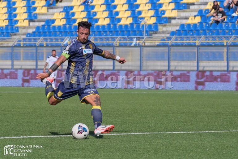 Juve Stabia: Bentivegna ceduto al Novara, Maselli al Giugliano