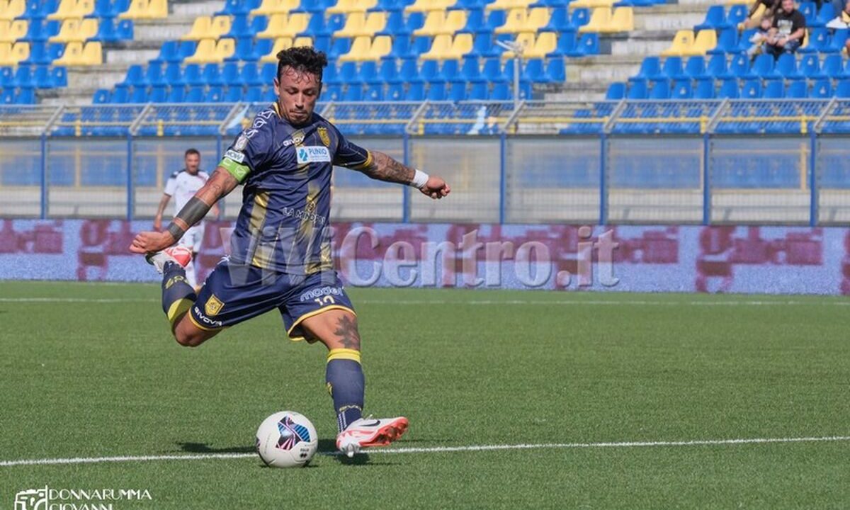 Juve Stabia: Bentivegna ceduto al Novara, Maselli al Giugliano