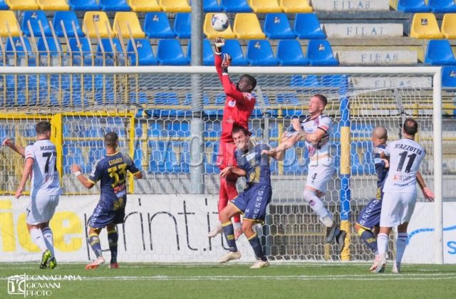 Juve Stabia, difesa da record: seconda solo al Nizza in Europa!