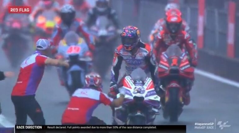 La pioggia di Motegi regala la vittoria a Martin, doppietta per lui!