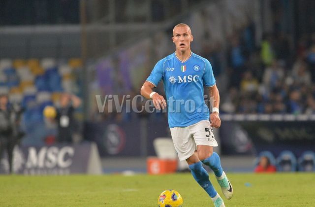 Napoli, clamoroso: salta l’affare Perez! Ostigard resta in azzurro