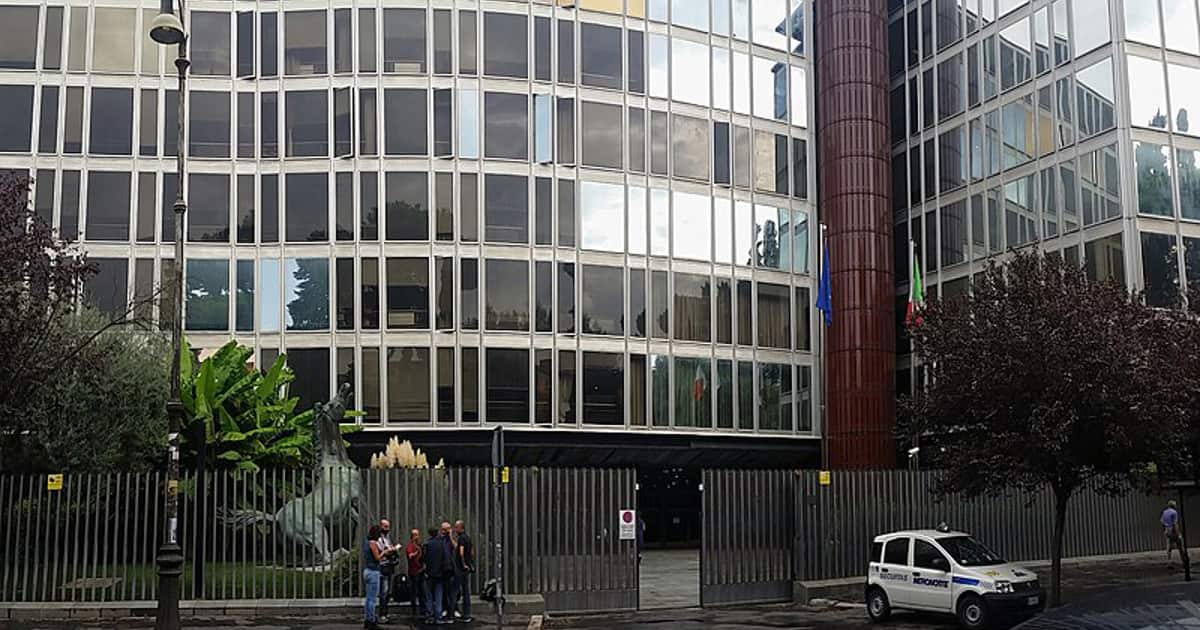 RAI sede centrale di Roma Viale Mazzini, riduzione del canone Rai