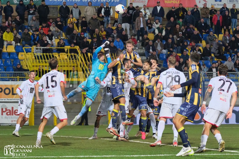 numeri 15esima Juve Stabia Sorrento Calcio Serie C Derby (42)