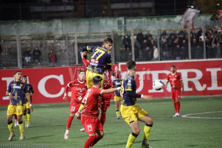 Turris, la storia del prossimo avversario della Juve Stabia e l’arbitro