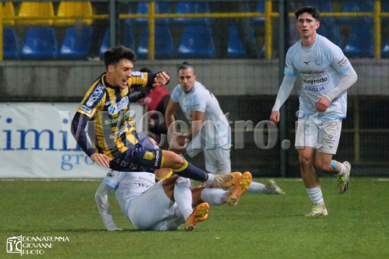Virtus Francavilla, la storia dell’avversario della Juve Stabia e l’arbitro