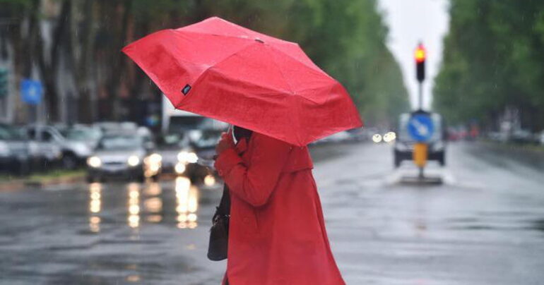 Meteo 9 Dicembre 2023: Piogge veloci nel Weekend, poi tornano le nebbie