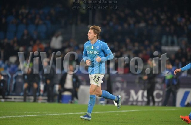 Napoli, si continua a trattare per Mangala. Zerbin e Popovic in uscita al Monza