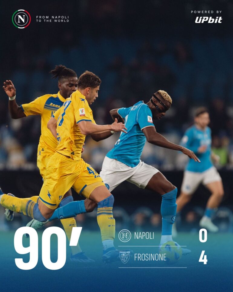 Napoli-Frosinone 0-4, è umiliazione! Gli azzurri salutano la Coppa Italia già agli ottavi