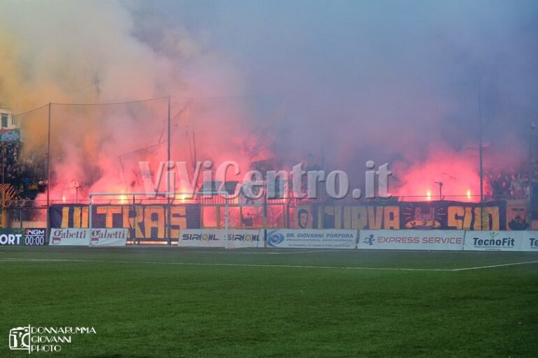 Crotone-Juve Stabia, trasferta vietata ai tifosi stabiesi