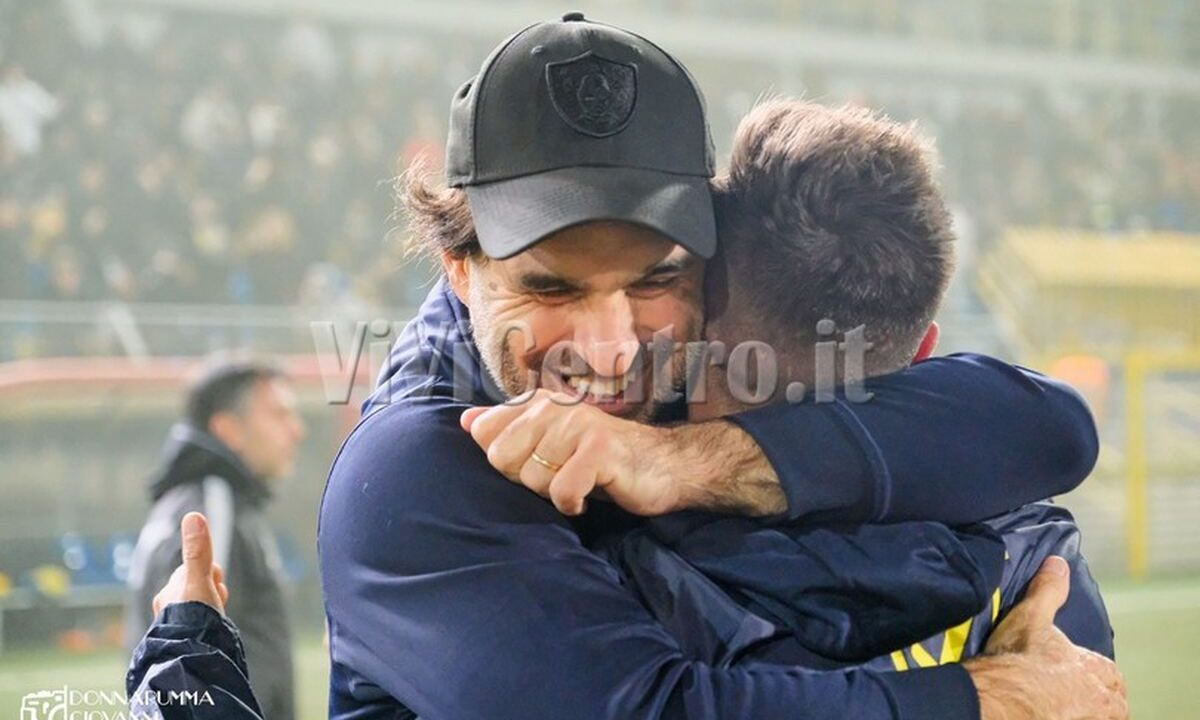 Juve Stabia: Ricorso contro la squalifica di Pagliuca, la società si schiera al fianco dell’allenatore