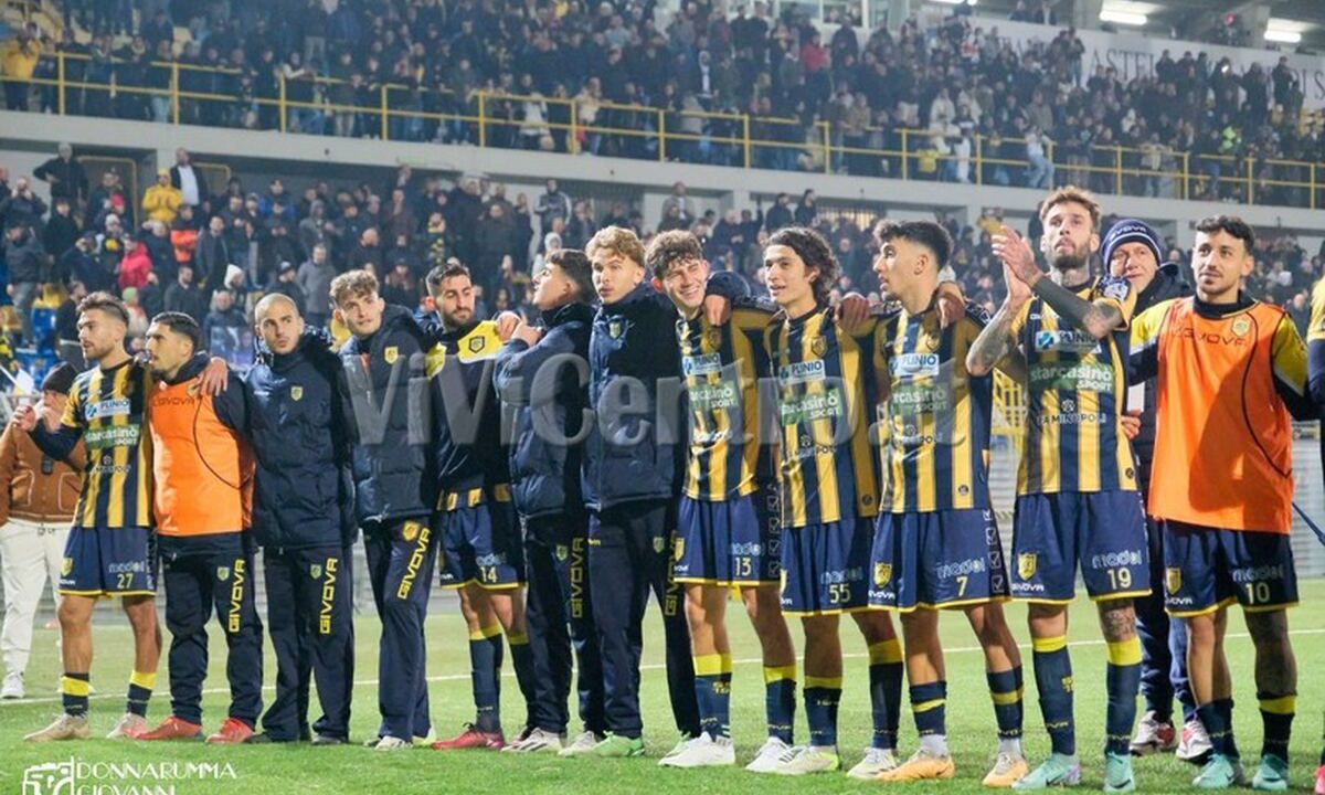 Crotone-Juve Stabia, la presentazione del match